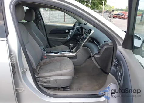 2013 Chevrolet Malibu 1Ls из США, поврежденный, VIN 1G11B5SAXDF267918